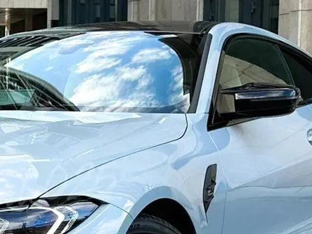 Боковое стекло BMW M4 до примерки